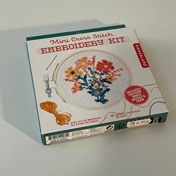 Mini embroidery kit 🐢 3/12$ - Picture 3 of 3